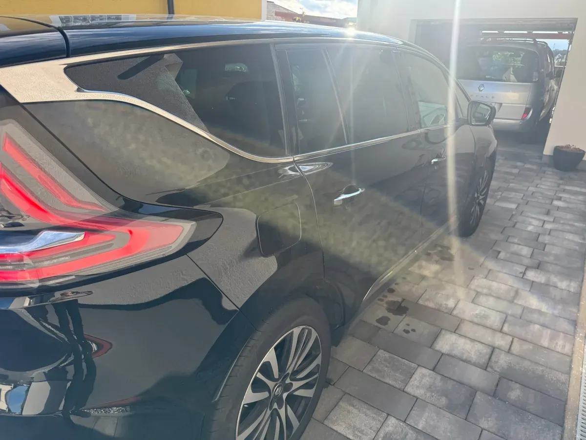 Renault Espace 2017 photo 2
