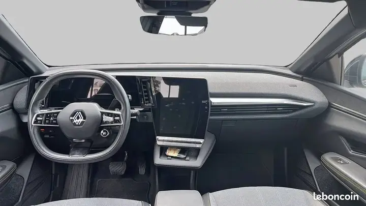 Renault Megane 2023 photo 3