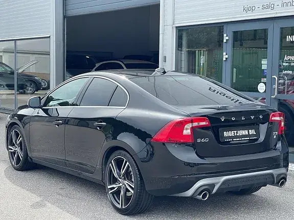 Volvo S60 2016 photo 4