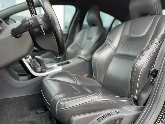 Volvo S60 2016 photo 5