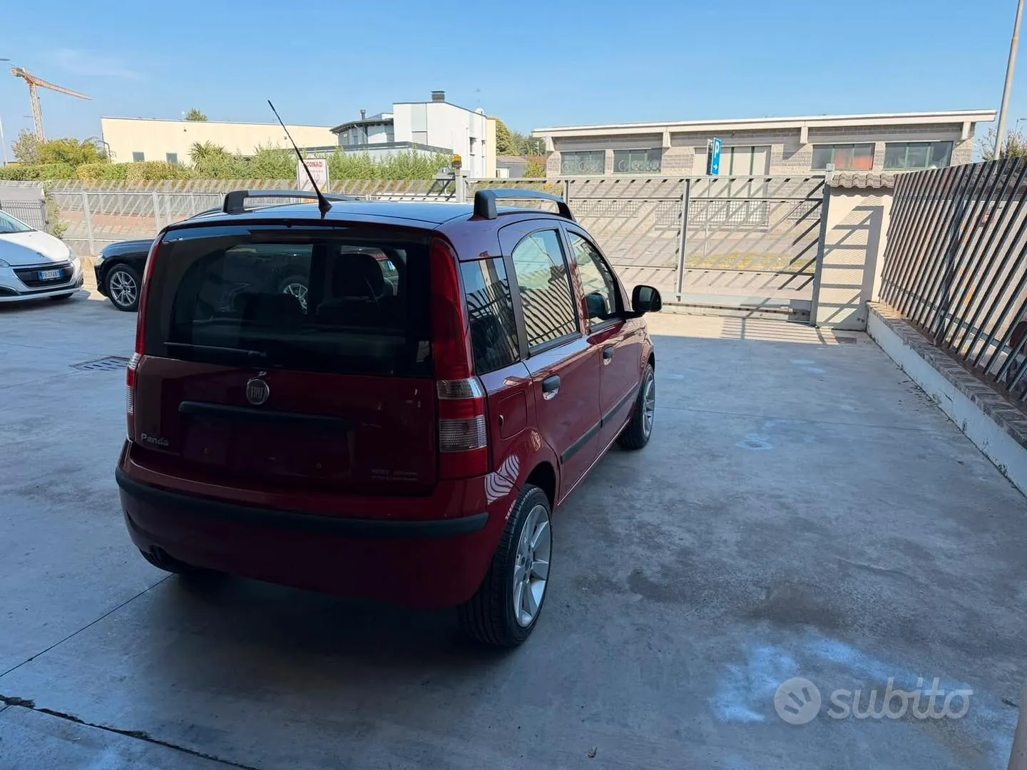 Fiat Panda 2011 photo 2