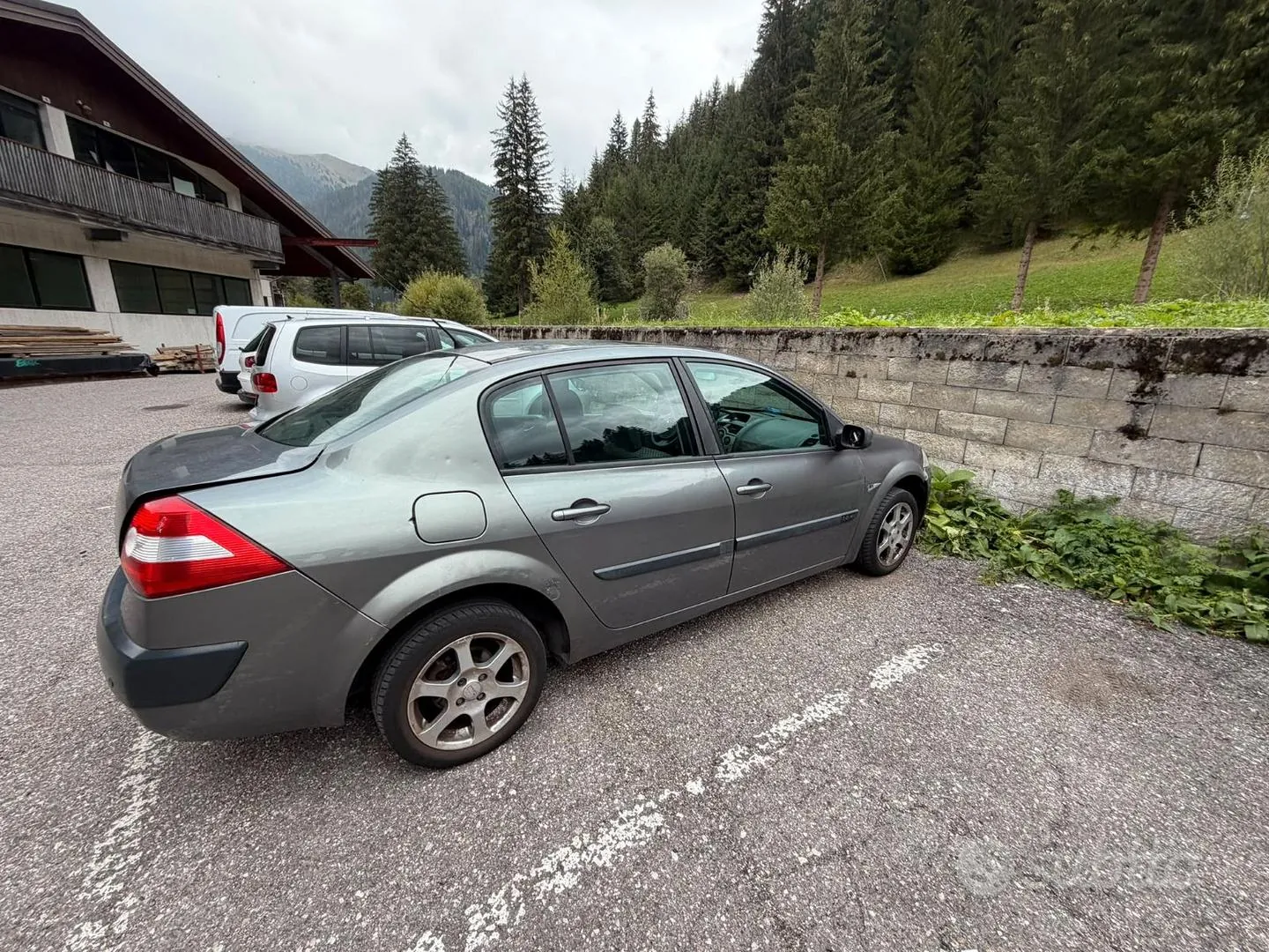 Renault Megane 2003 photo 2