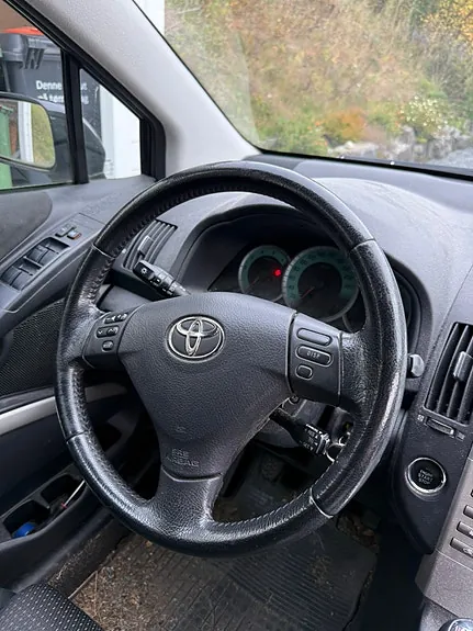 Toyota Corolla Verso 2008 photo 5