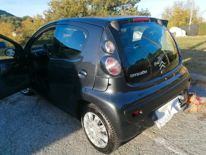 Citroen C1 2010 photo 2