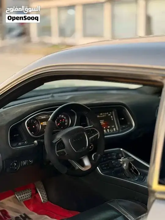 Dodge Challenger 2018 photo 2