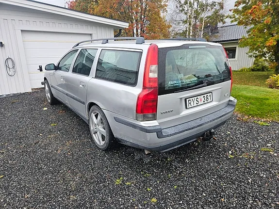 Volvo V70 2001 photo 4