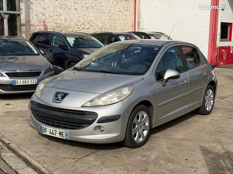 Peugeot 207