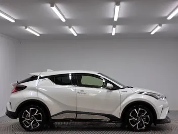 Toyota C-Hr 2017 photo 3