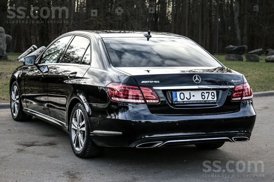 Mercedes-Benz E 250 2015 photo 3