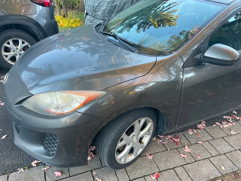 Mazda 3 2012 photo 3