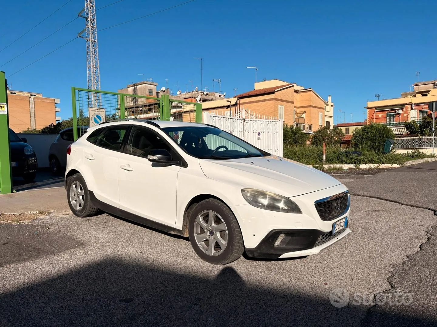 Volvo V40