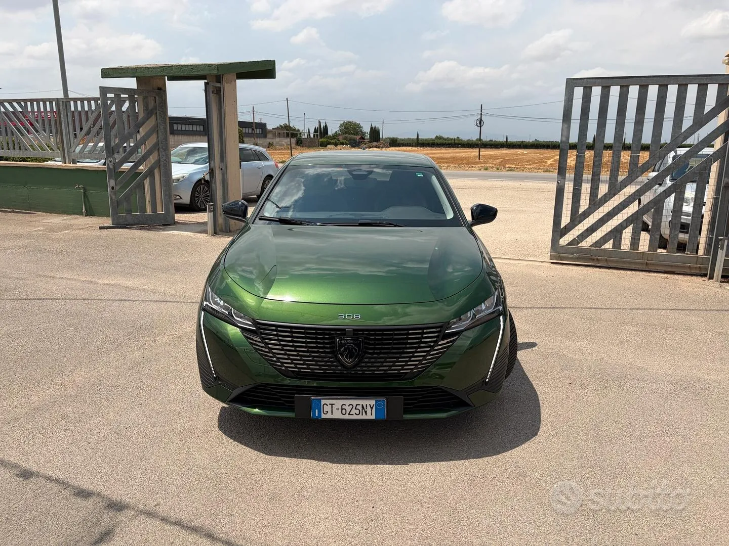 Peugeot 308 2024 photo 2
