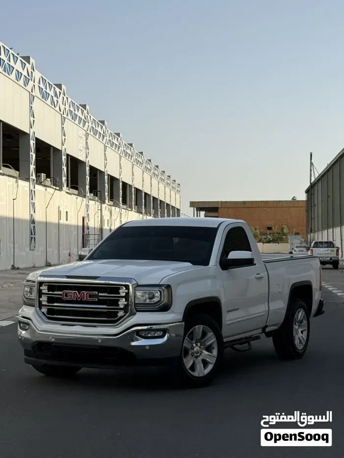 GMC Sierra