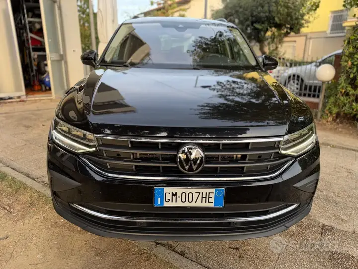 Volkswagen Tiguan 2023 photo 5