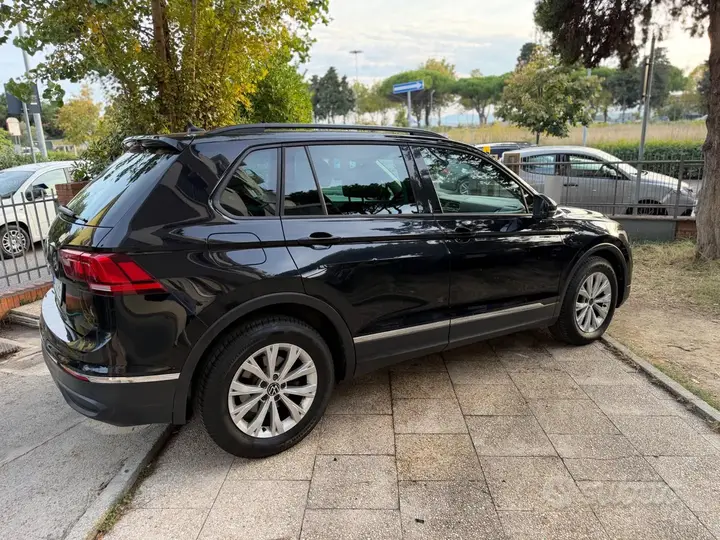 Volkswagen Tiguan 2023 photo 3