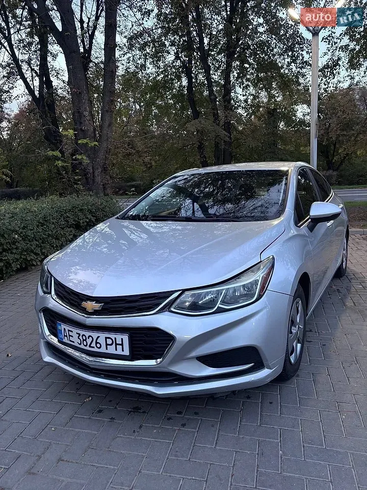 Chevrolet Cruze 2017 photo 2