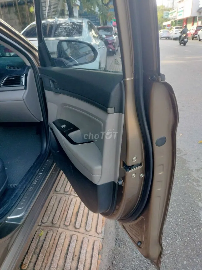 Hyundai Elantra 2017 photo 4