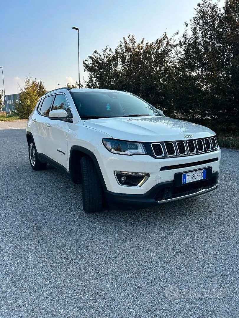 Jeep Compass 2018 photo 2