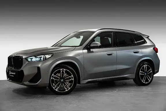 BMW Ix1 2023 photo 2