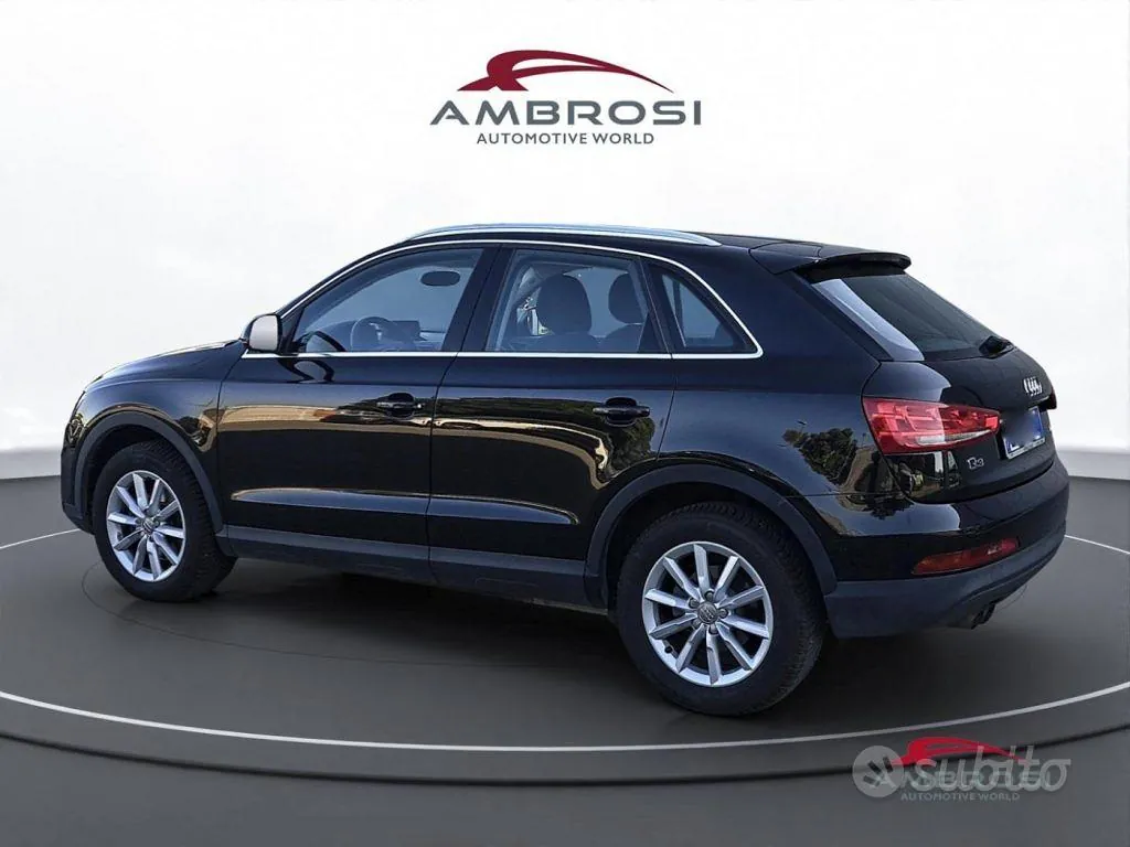 Audi Q3 2012 photo 4