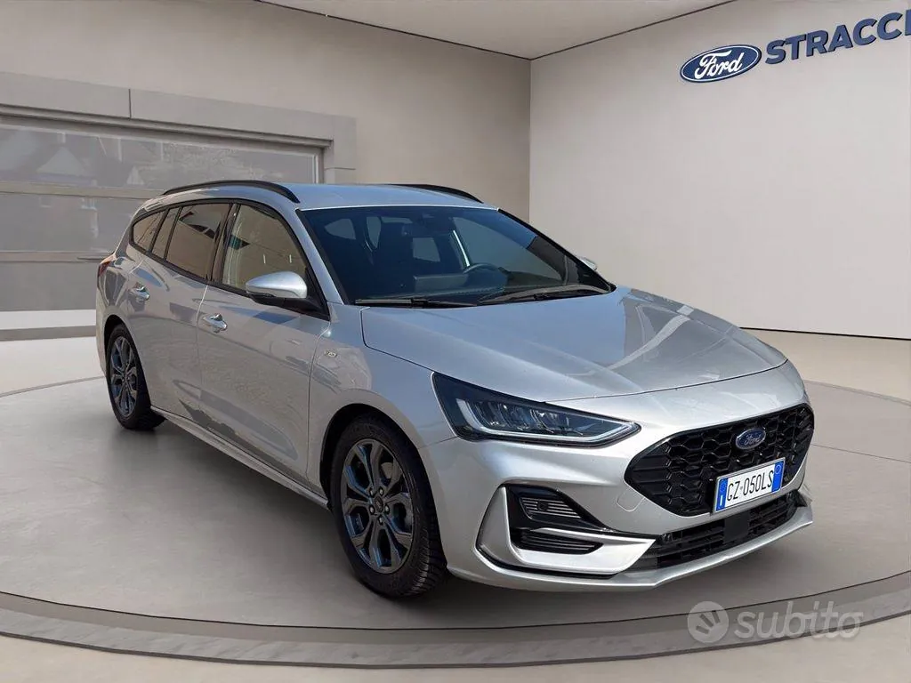 Ford Focus 2025 photo 3