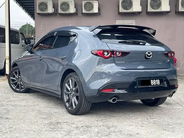 Mazda 3