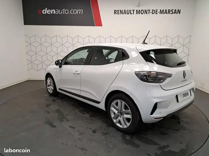 Renault Clio 2025 photo 3