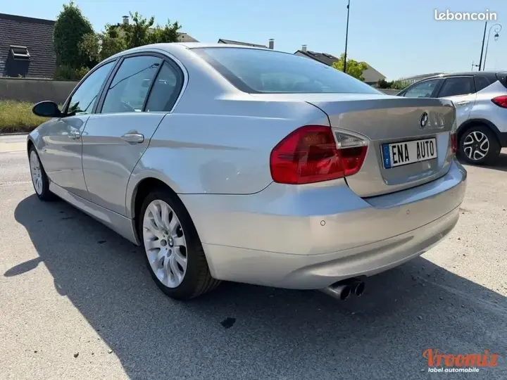 BMW 3 Series 2005 photo 4