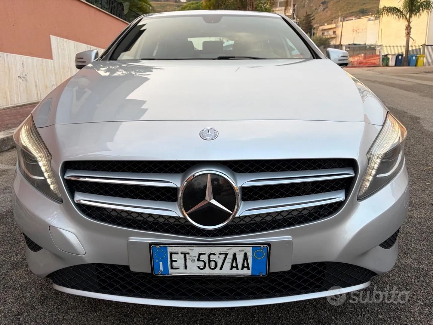 Mercedes-Benz A-Class 2013 photo 2
