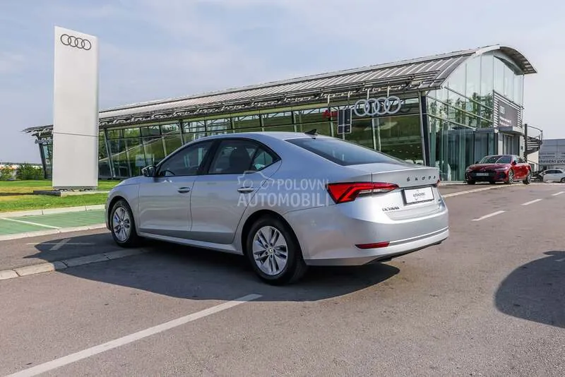 Skoda Octavia 2024 photo 4