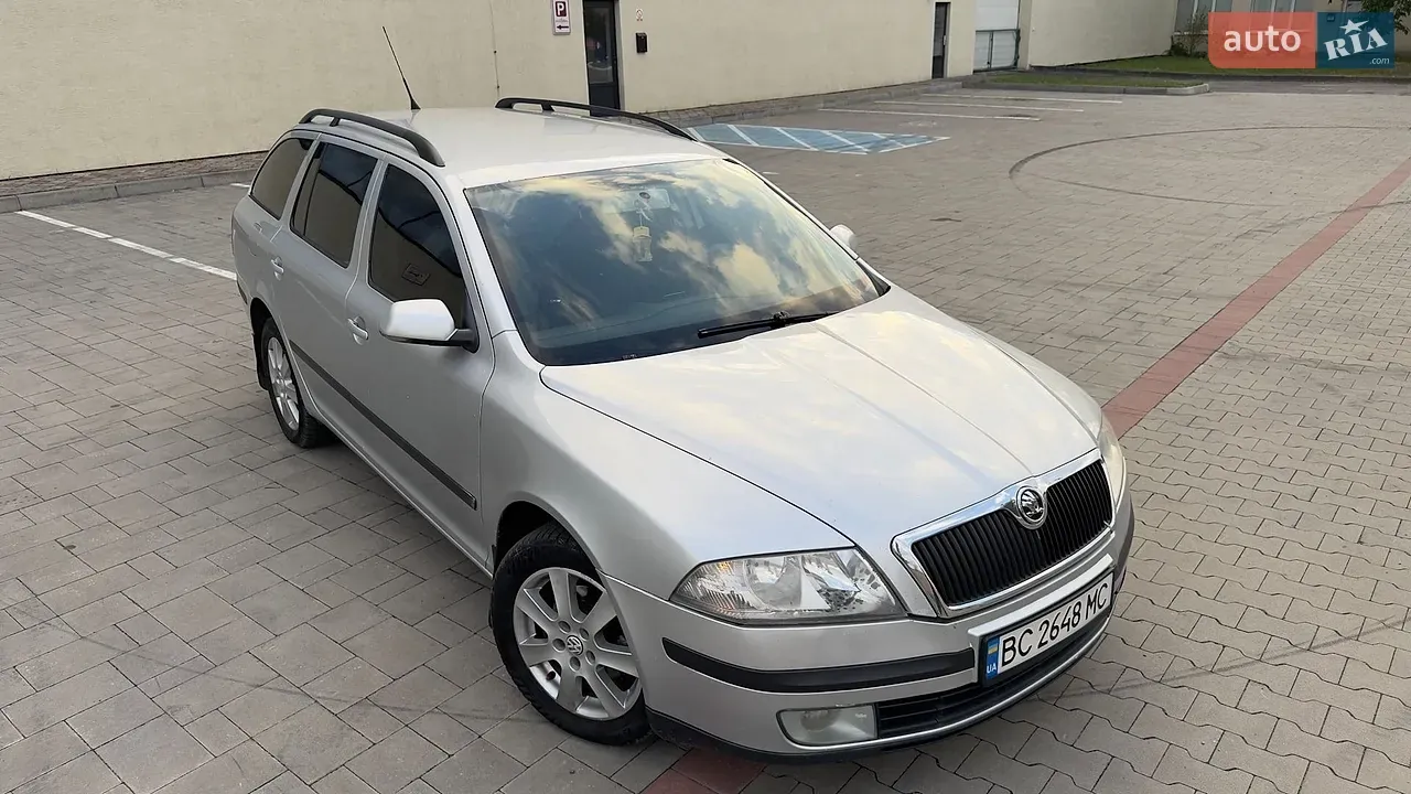 Skoda Octavia 2008 photo 3