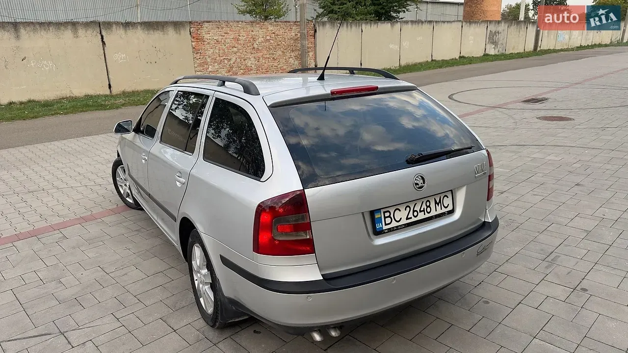 Skoda Octavia 2008 photo 5