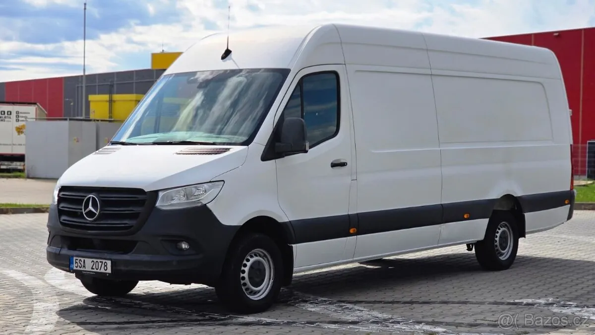 Mercedes-Benz Sprinter