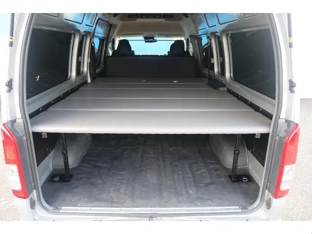 Toyota Hiace 2019 photo 2