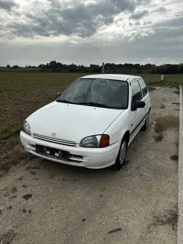 Toyota Starlet