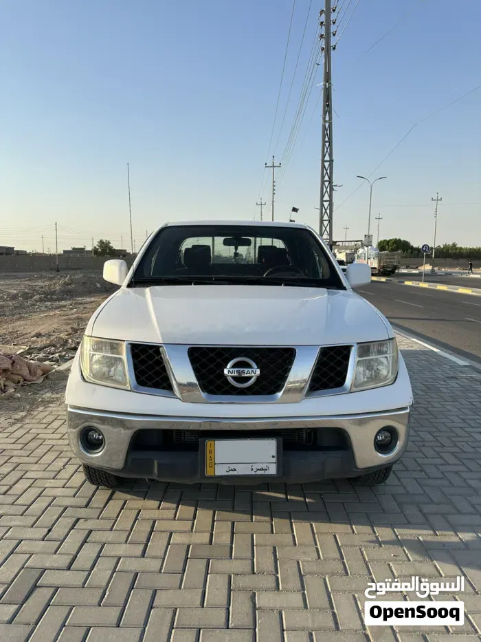 Nissan Navara 2014 photo 5