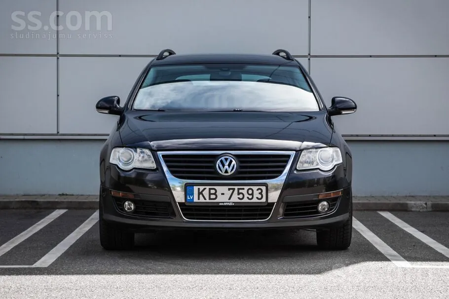 Volkswagen Passat 2010 photo 2