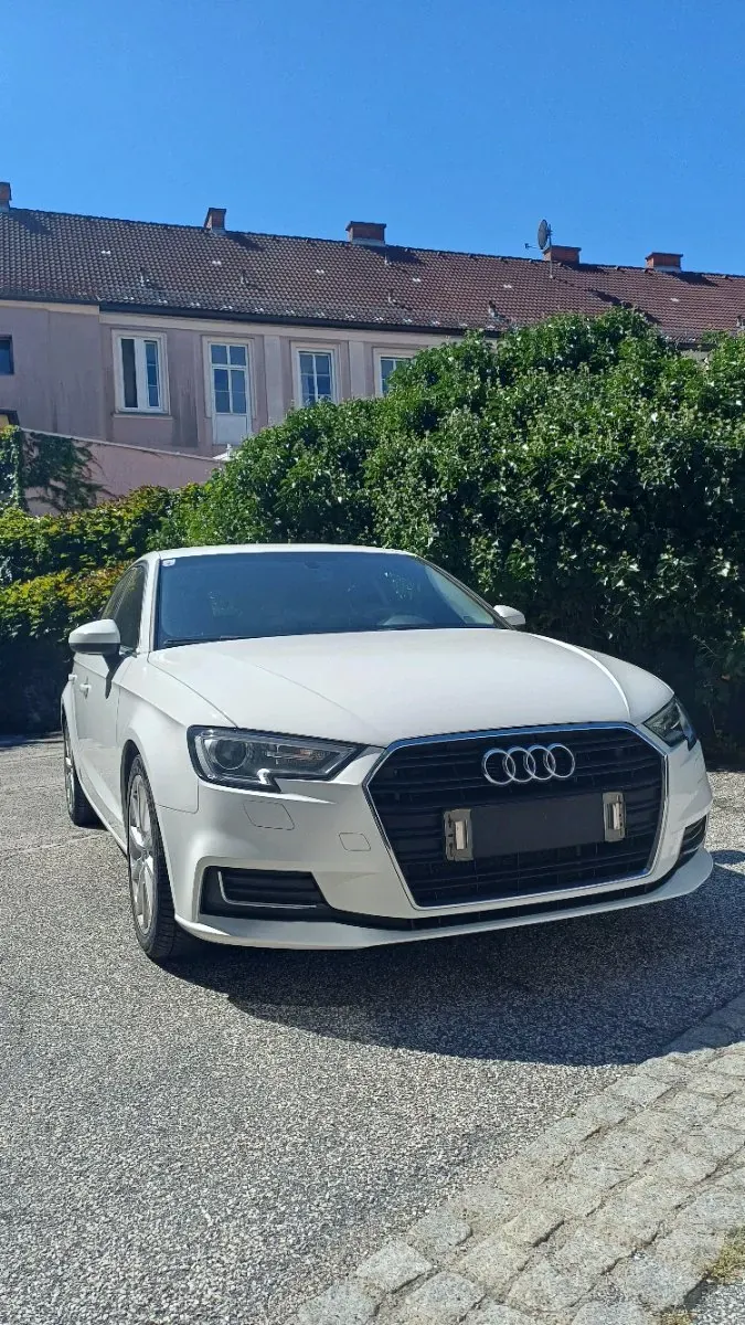 Audi A3 2018 photo 2