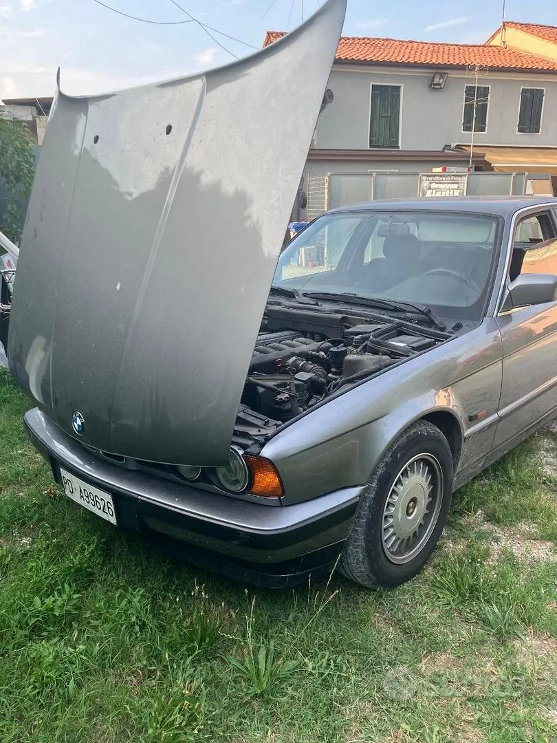 BMW E34 1992 photo 4
