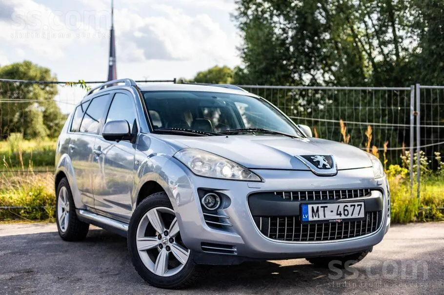 Peugeot 4007 2008 photo 2