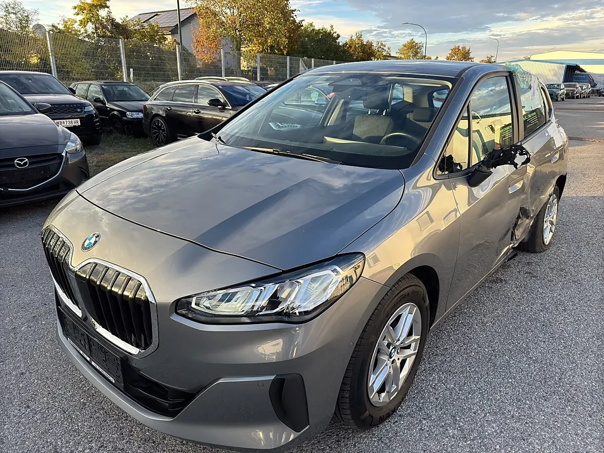 BMW 2 Series 2022 photo 3