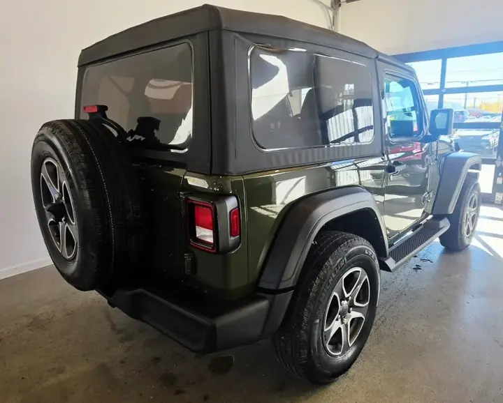 Jeep Wrangler 2021 photo 3