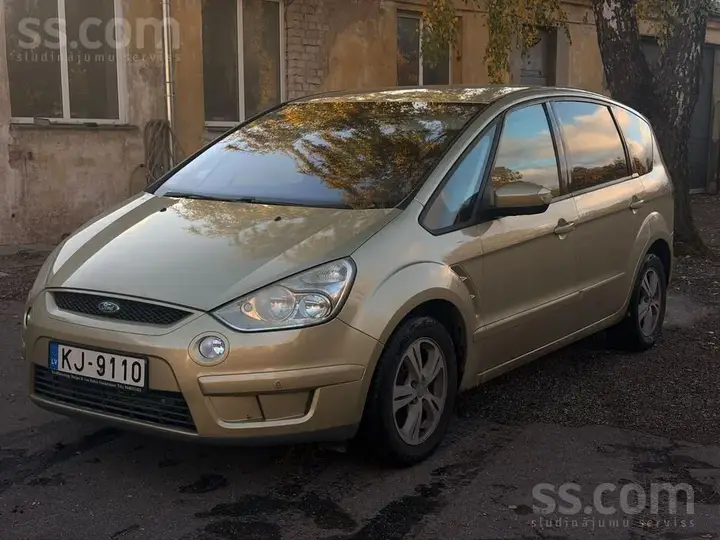 Ford S-Max
