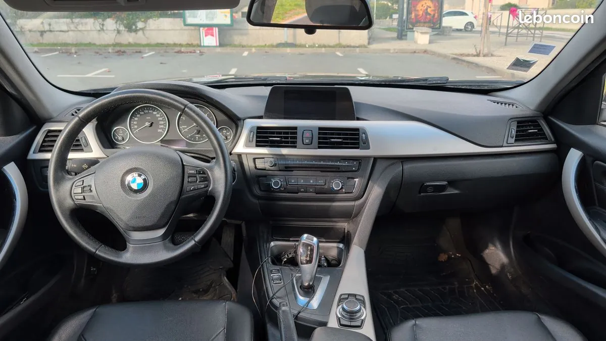 BMW Série 3 2014 photo 3