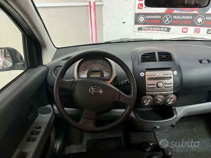 Daihatsu Sirion 2007 photo 4