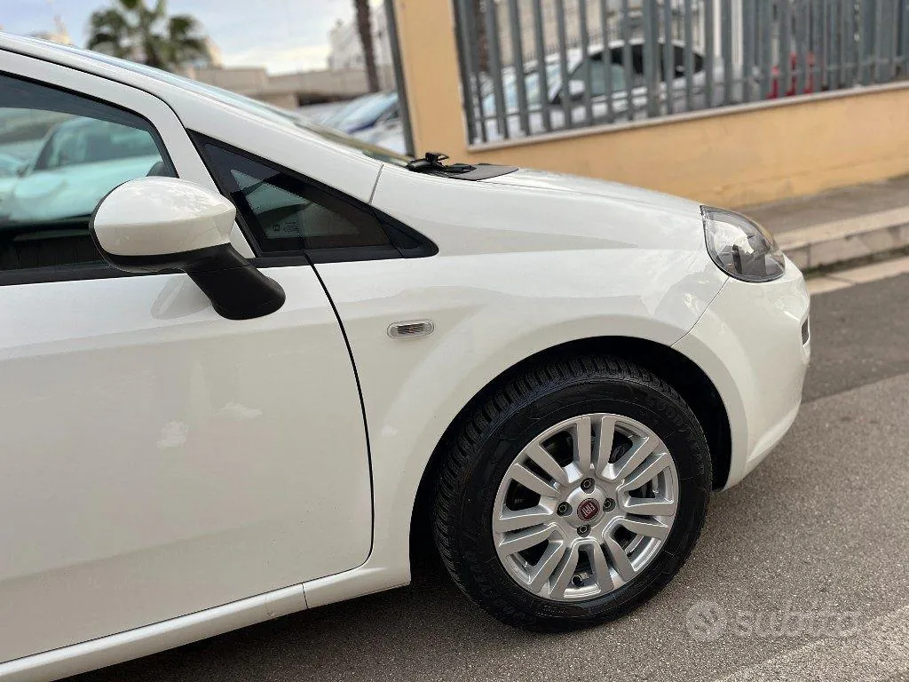 Fiat Punto 2017 photo 3