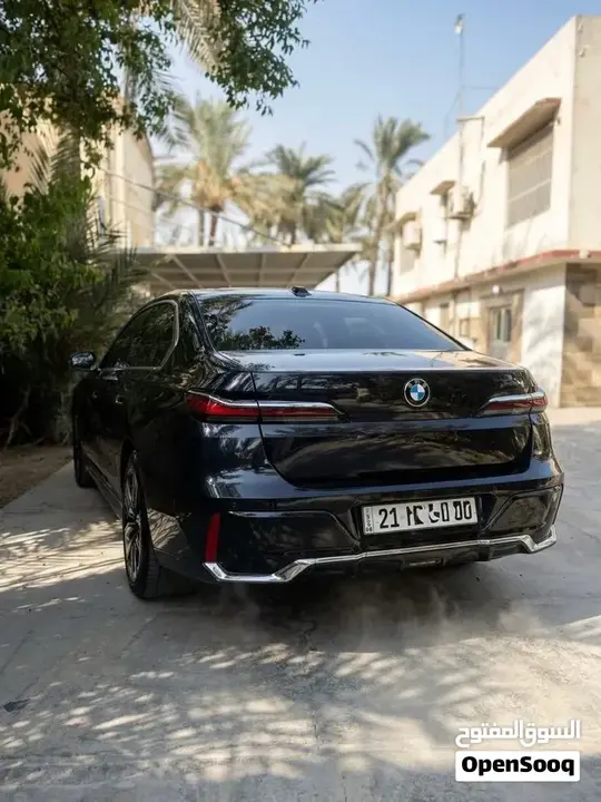 BMW 7 Series 2023 photo 4