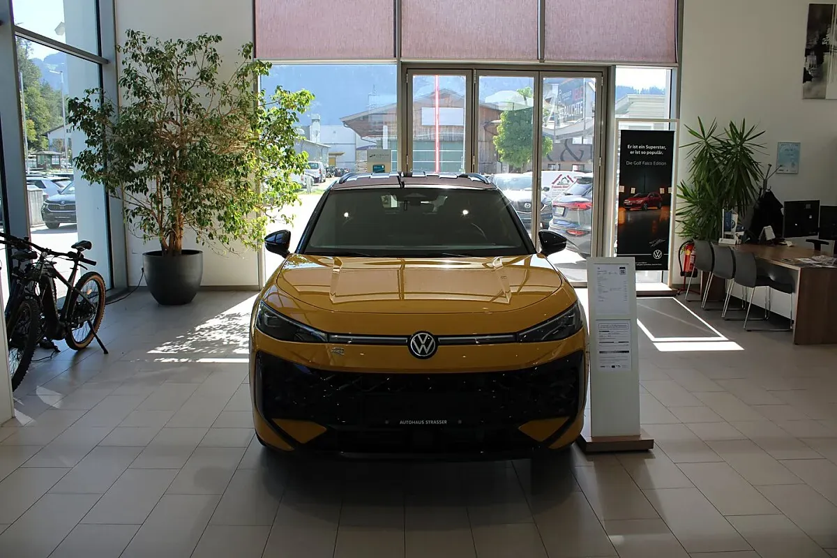 Volkswagen T-Roc 2026 photo 2