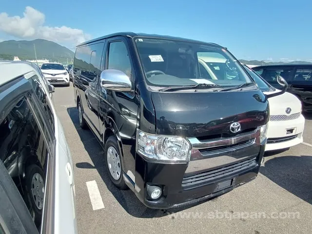 Toyota Regius Ace