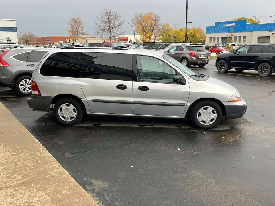 Ford Windstar 2001 photo 4